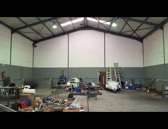 408M² FACTORY TO LET IN SAXENBURG PARK 2